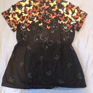 Cute Cherokee medical scrub top SIZE M.
